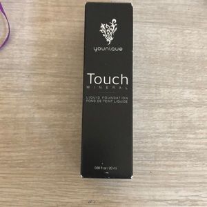 Younique Montreal foundation